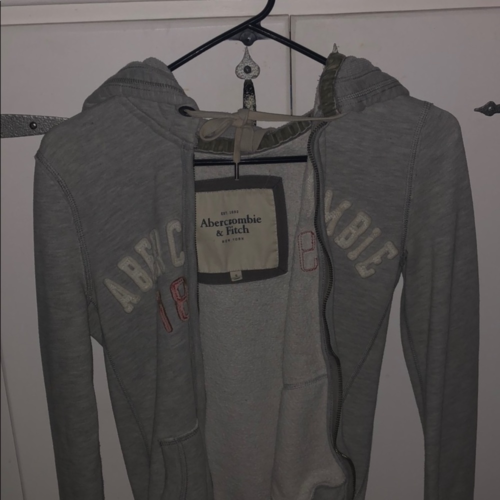 Abercrombie zip up sweater